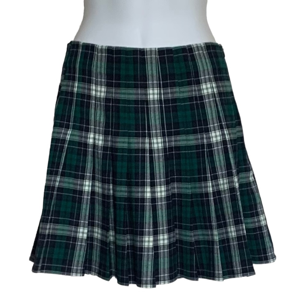 Brandy Melville Dana Plaid Pleated Mini Skirt - Picture 2 of 8